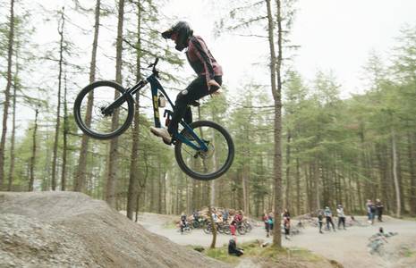 KOBIECY GRAVITY JAM W REVOLUTION BIKE PARK | PROJECT EVOLVE